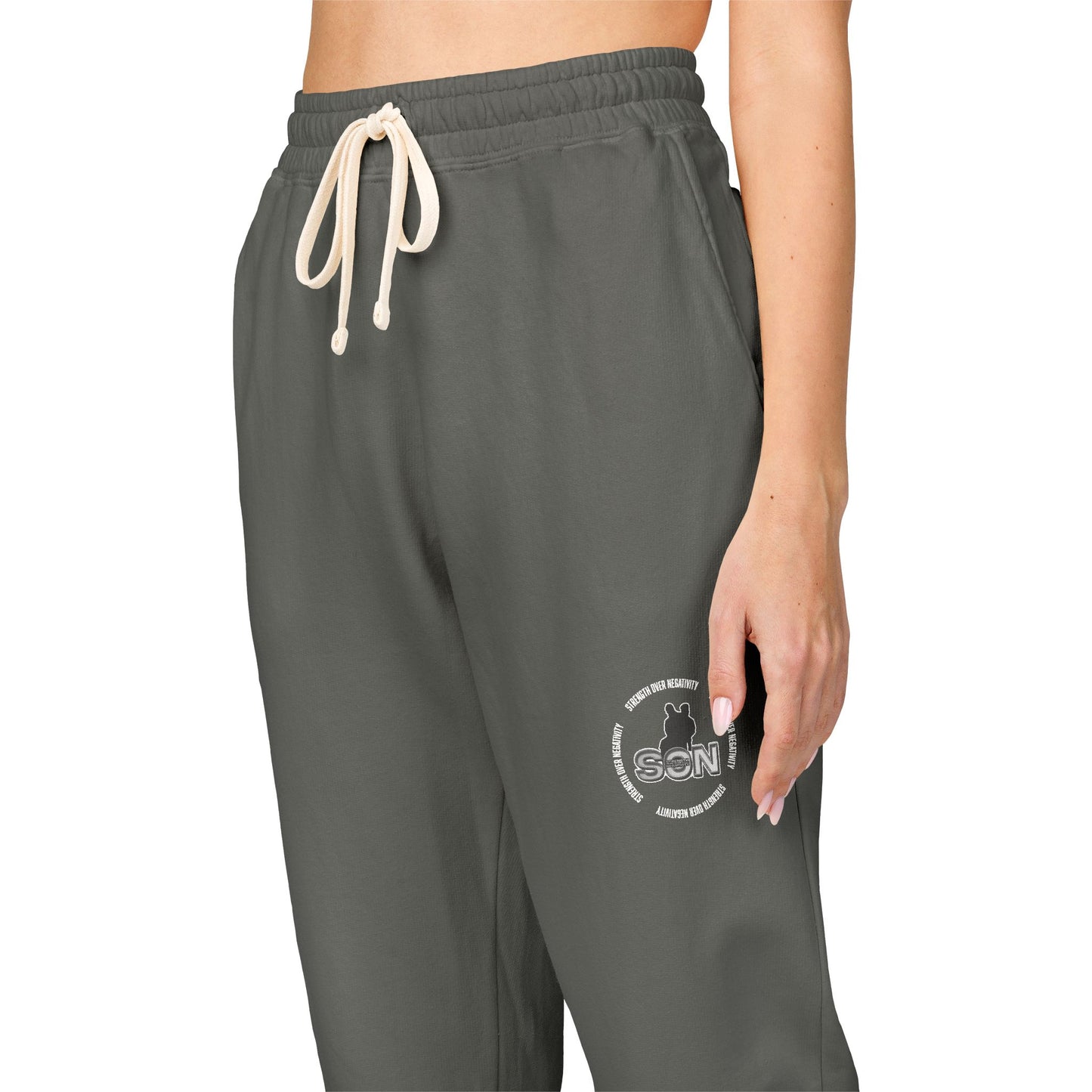Unisex Garment-Dyed Fleece Sweatpants